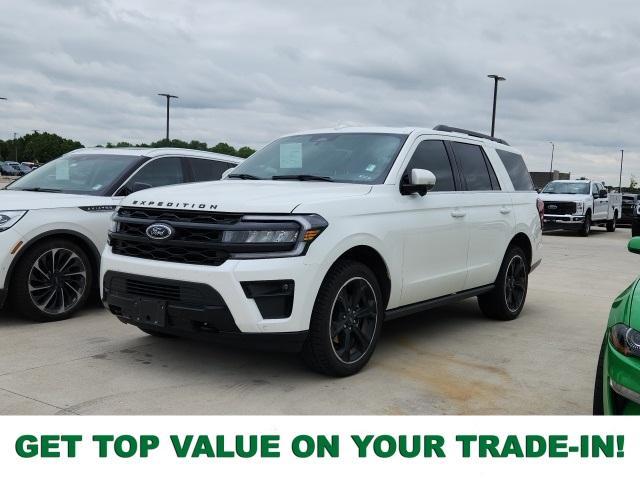used 2024 Ford Expedition car, priced at $69,027