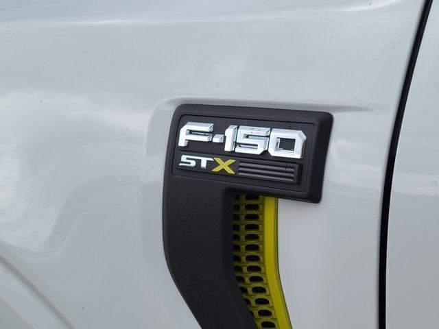 new 2025 Ford F-150 car, priced at $50,509