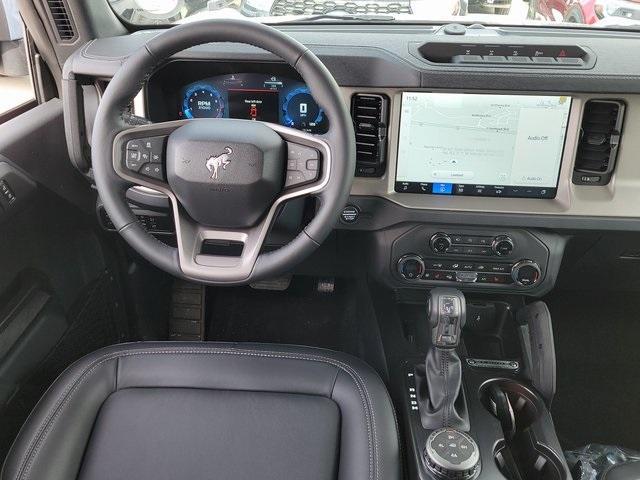 new 2025 Ford Bronco car, priced at $60,381