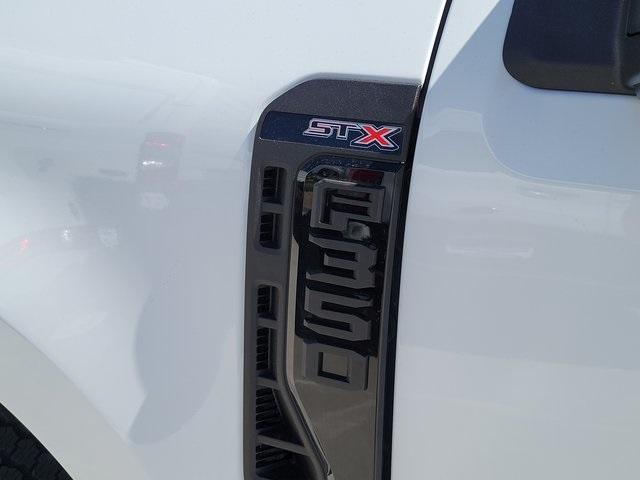 new 2025 Ford F-350 car, priced at $60,539