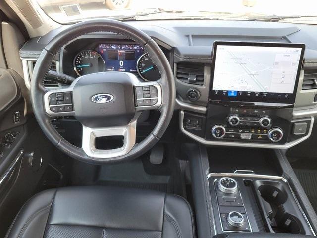 used 2024 Ford Expedition car, priced at $58,307
