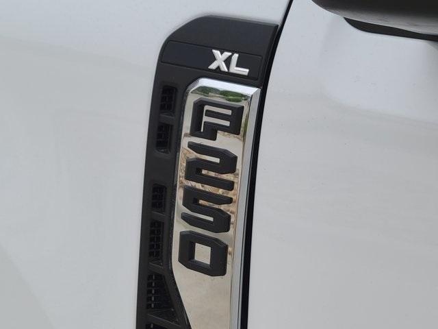 new 2025 Ford F-250 car, priced at $64,519