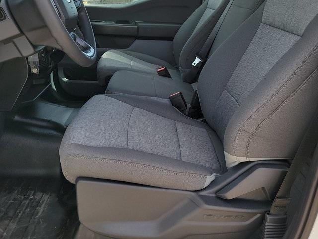 new 2025 Ford F-150 car, priced at $49,131