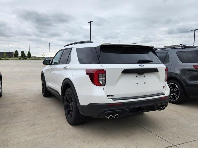 used 2023 Ford Explorer car, priced at $50,916
