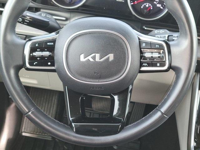 used 2024 Kia Carnival car, priced at $34,603