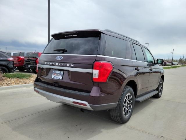new 2024 Ford Expedition car, priced at $67,327