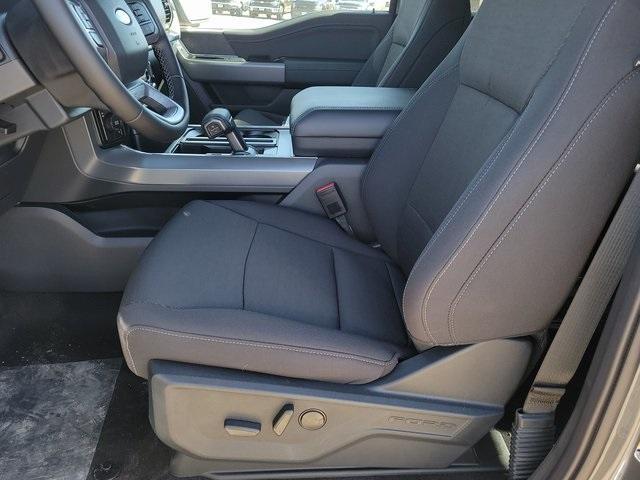 new 2025 Ford F-150 car, priced at $55,298