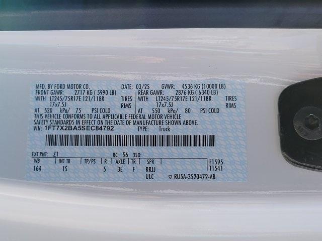 new 2025 Ford F-250 car, priced at $53,199