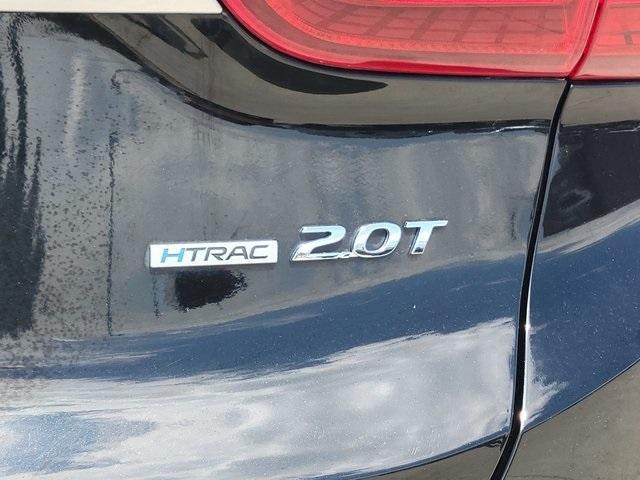 used 2020 Hyundai Santa Fe car, priced at $21,195