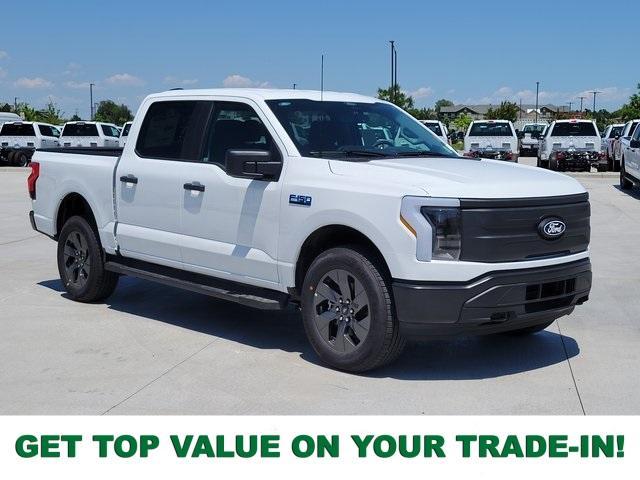 new 2025 Ford F-150 Lightning car, priced at $52,609