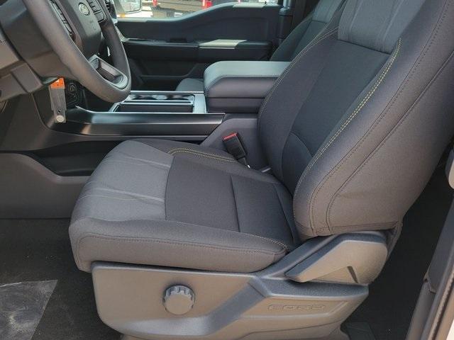 new 2025 Ford F-150 car, priced at $46,870