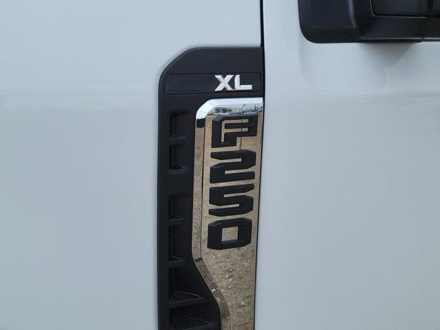 new 2025 Ford F-250 car, priced at $63,379
