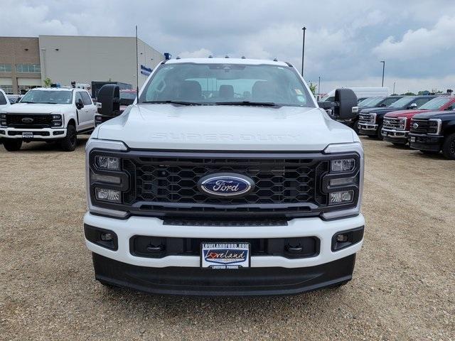 new 2025 Ford F-350 car, priced at $58,644