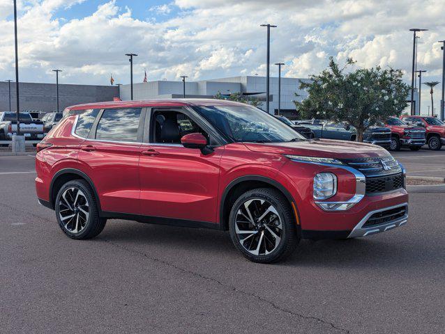 used 2024 Mitsubishi Outlander car, priced at $23,484