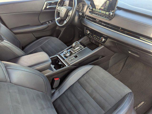 used 2024 Mitsubishi Outlander car, priced at $23,484