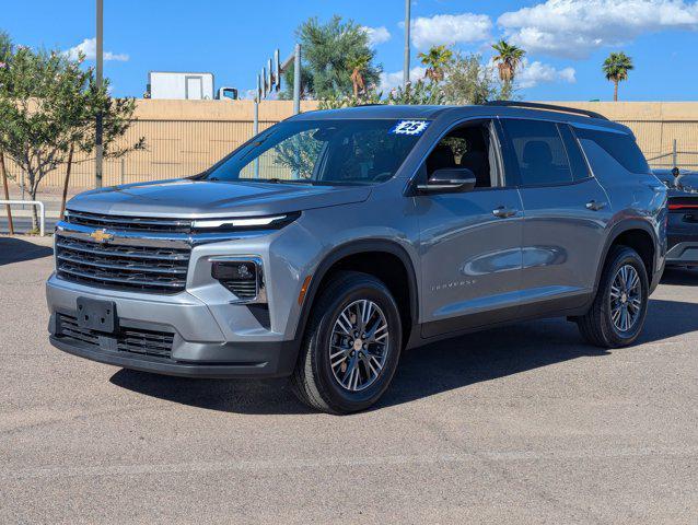 used 2025 Chevrolet Traverse car, priced at $34,993
