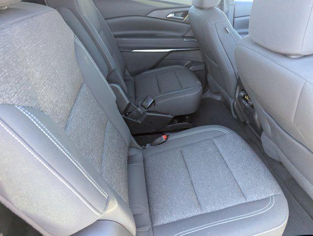 used 2025 Chevrolet Traverse car, priced at $34,993