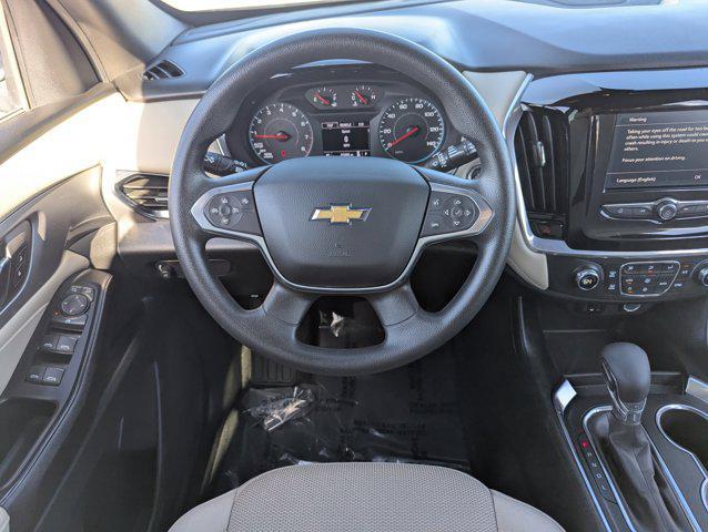 used 2023 Chevrolet Traverse car, priced at $18,994
