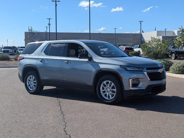 used 2023 Chevrolet Traverse car, priced at $18,994