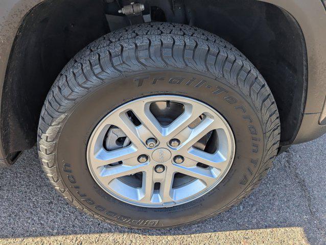 used 2022 Jeep Grand Cherokee car, priced at $24,981