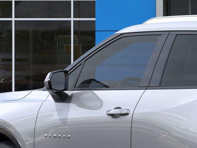 new 2025 Chevrolet Blazer car, priced at $40,945