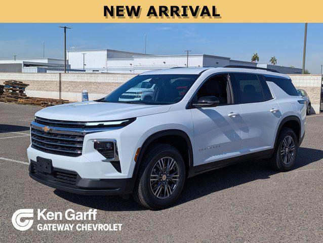 used 2025 Chevrolet Traverse car, priced at $34,991