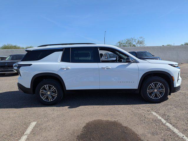 used 2025 Chevrolet Traverse car, priced at $34,991