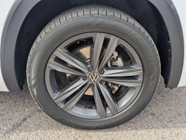 used 2020 Volkswagen Atlas Cross Sport car, priced at $22,483