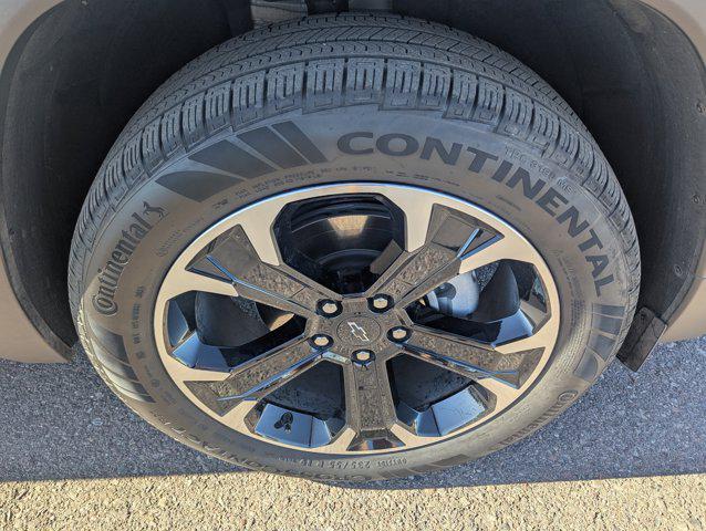 used 2025 Chevrolet Equinox car, priced at $27,493