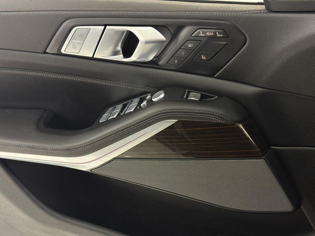 used 2020 BMW X7 car, priced at $35,095