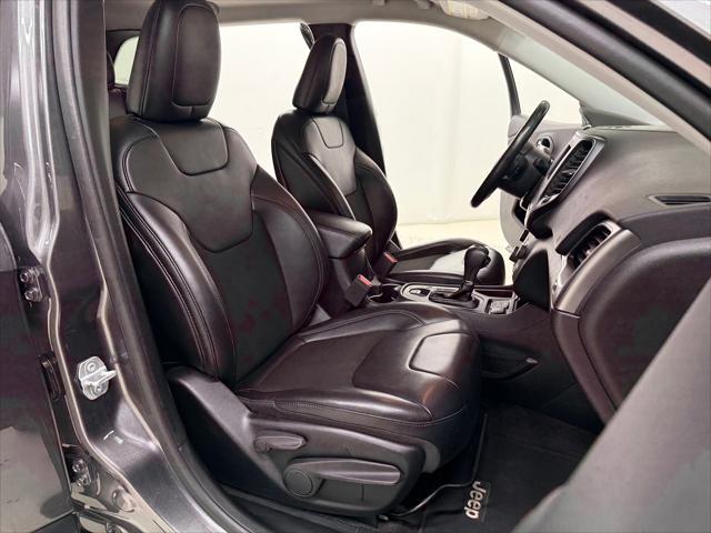 used 2019 Jeep Cherokee car, priced at $12,195