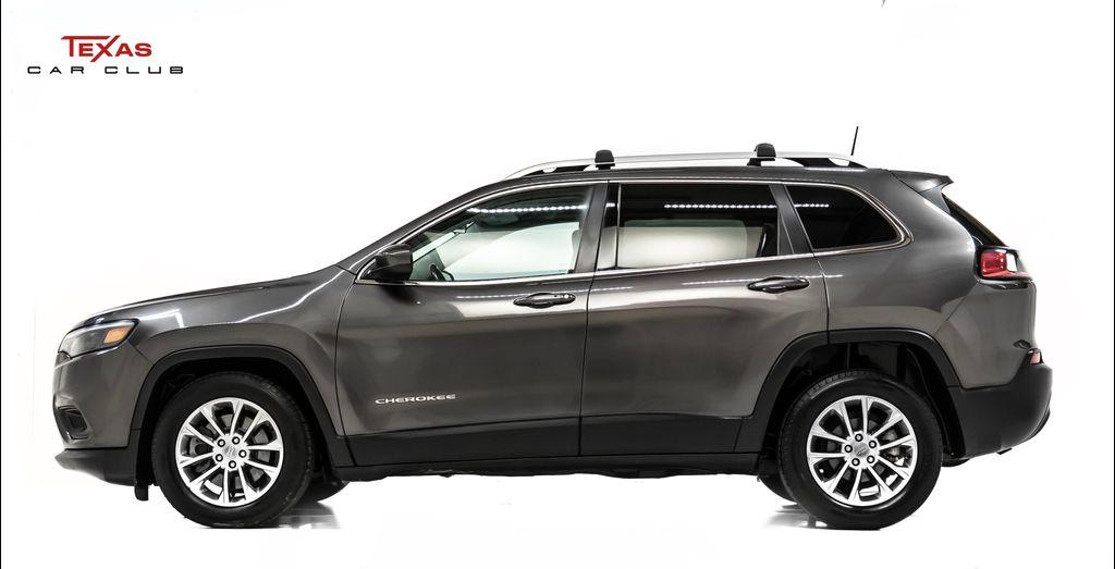 used 2019 Jeep Cherokee car, priced at $12,095