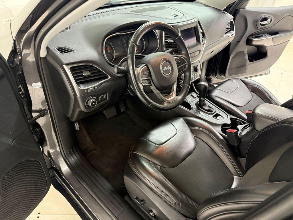 used 2019 Jeep Cherokee car, priced at $12,095