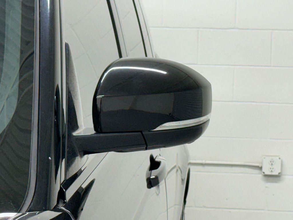 used 2020 Land Rover Range Rover car, priced at $37,995