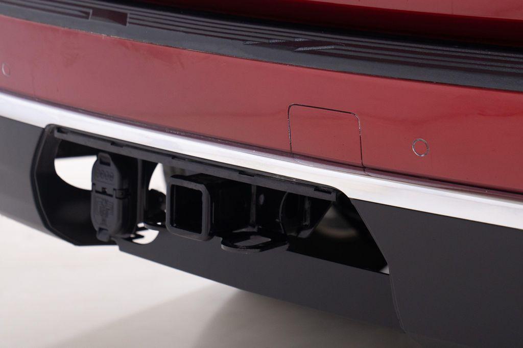 used 2023 GMC Yukon XL car, priced at $51,995