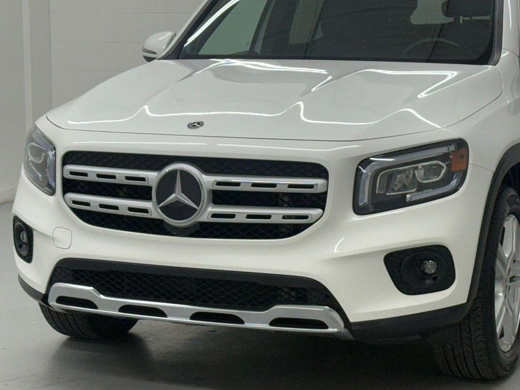 used 2020 Mercedes-Benz GLB 250 car, priced at $21,995