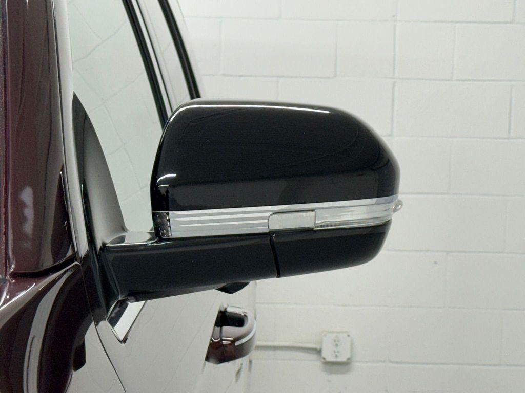 used 2021 Lincoln Navigator car, priced at $51,995