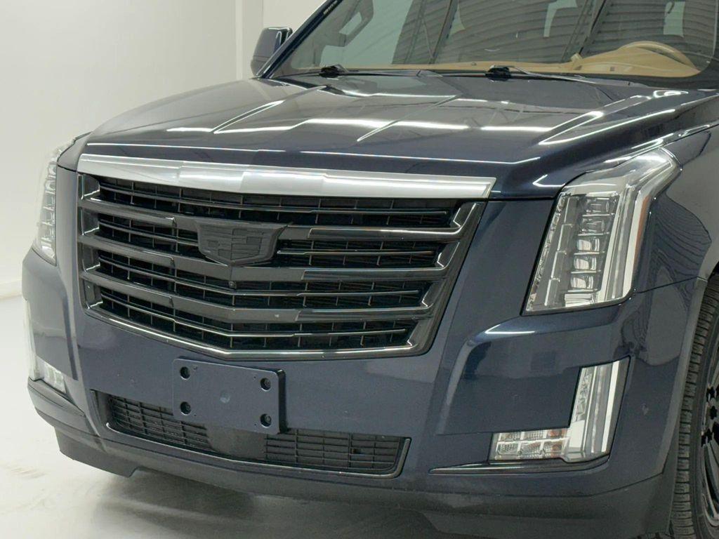 used 2017 Cadillac Escalade ESV car, priced at $29,995