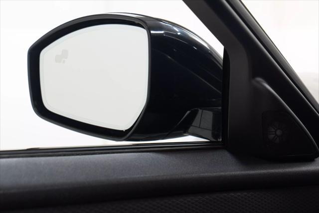 used 2020 Land Rover Range Rover Velar car, priced at $27,195