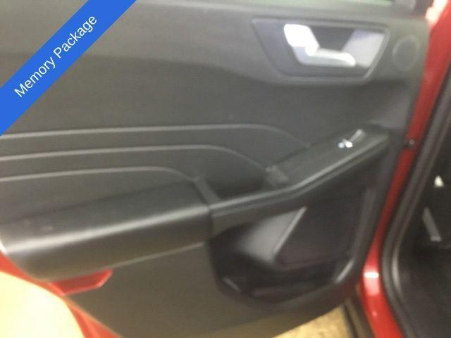 used 2023 Ford Escape car, priced at $26,998