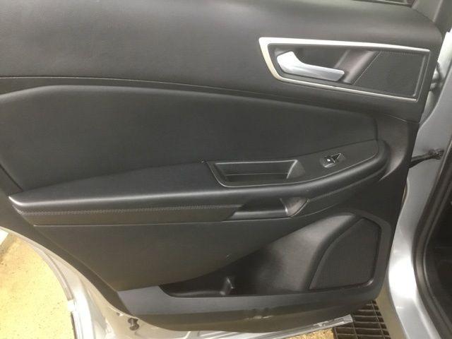 used 2024 Ford Edge car, priced at $27,553