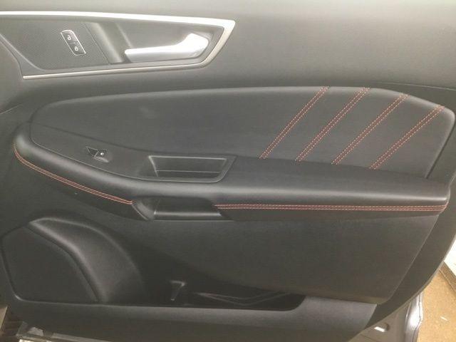 used 2022 Ford Edge car, priced at $25,057