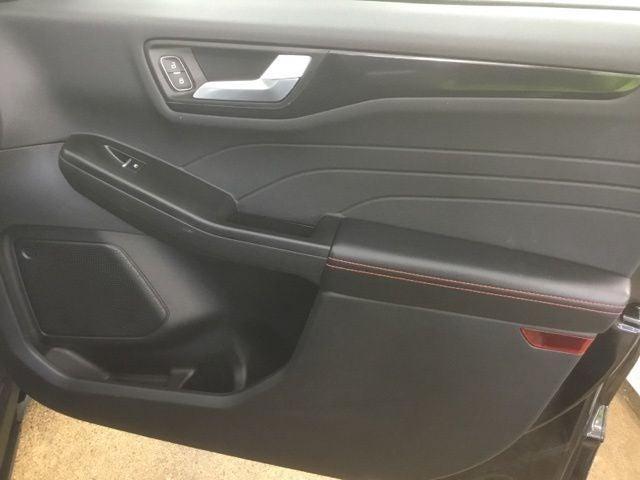 used 2025 Ford Escape car, priced at $27,989