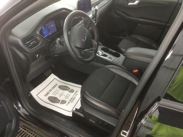 used 2025 Ford Escape car, priced at $27,989