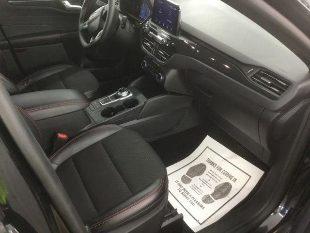 used 2025 Ford Escape car, priced at $27,989