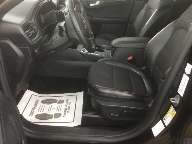 used 2025 Ford Escape car, priced at $27,989