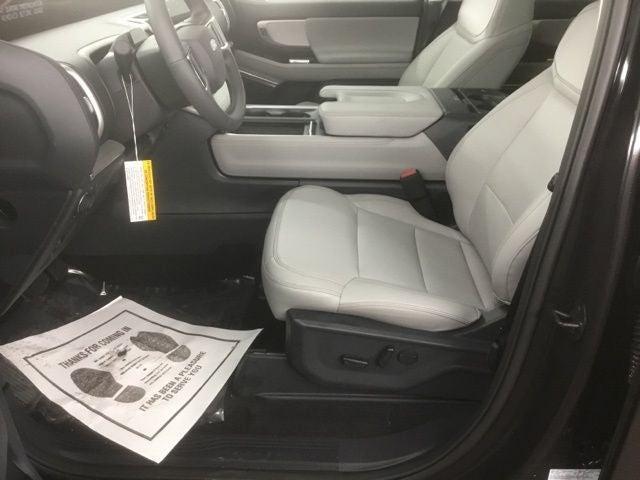 new 2025 Ford Expedition Max car, priced at $76,230