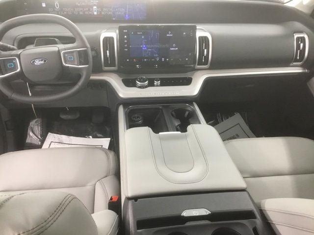 new 2025 Ford Expedition Max car, priced at $76,230