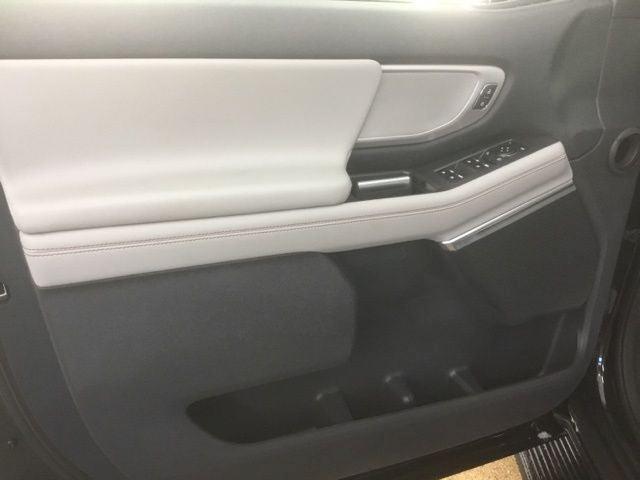 new 2025 Ford Expedition Max car, priced at $76,230