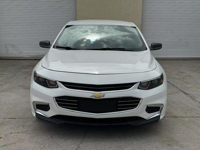 used 2018 Chevrolet Malibu car, priced at $9,995